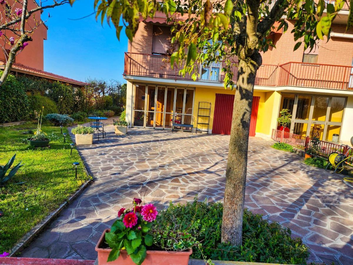 Gold B&B Ravarino Extérieur photo